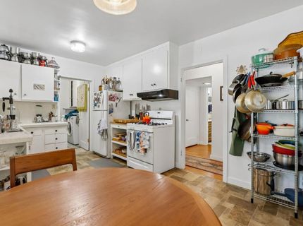 2761 Marty Way, Sacramento, CA 95818 Photo