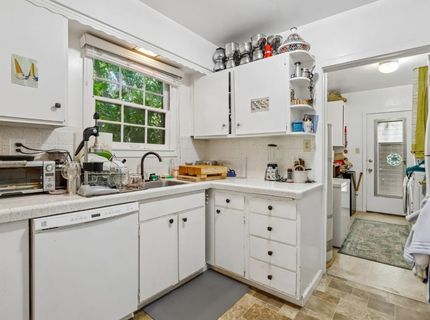 2761 Marty Way, Sacramento, CA 95818 Photo