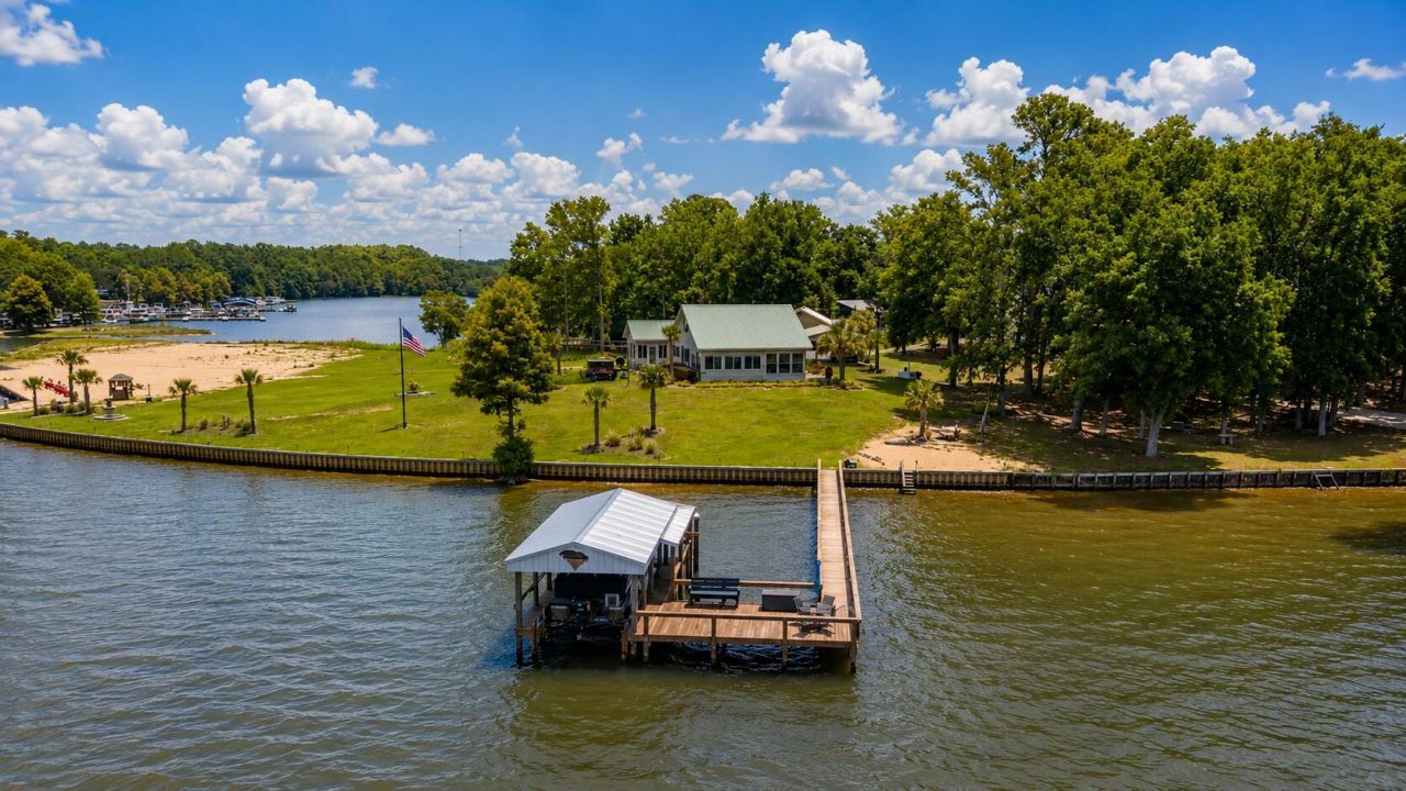2110 Princess Pond Road Photo 11