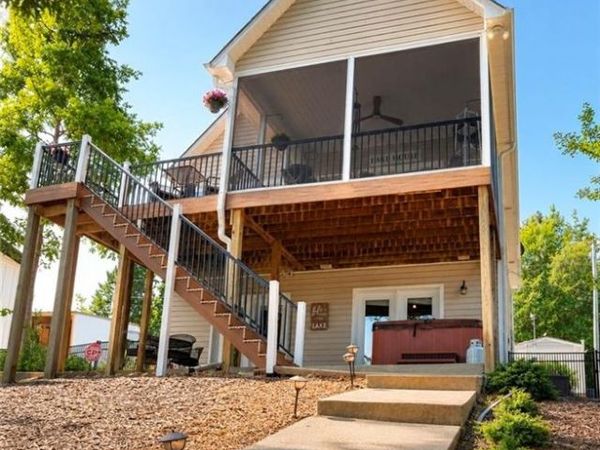 3526 Pinehaven Drive, New London, NC 28127