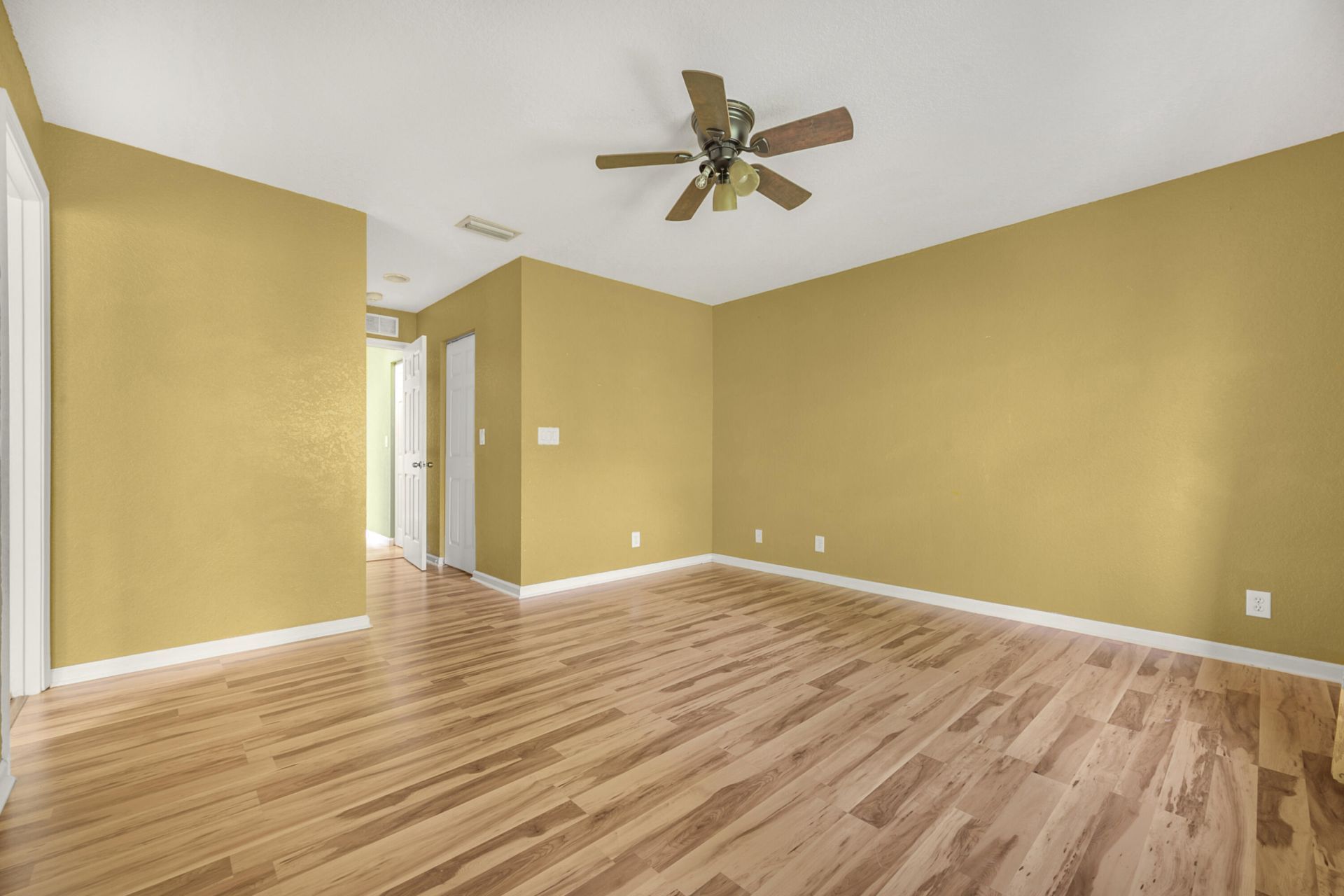 929 Imperial Lake Road, Lake Belvedere Estates, FL 33413 Photo