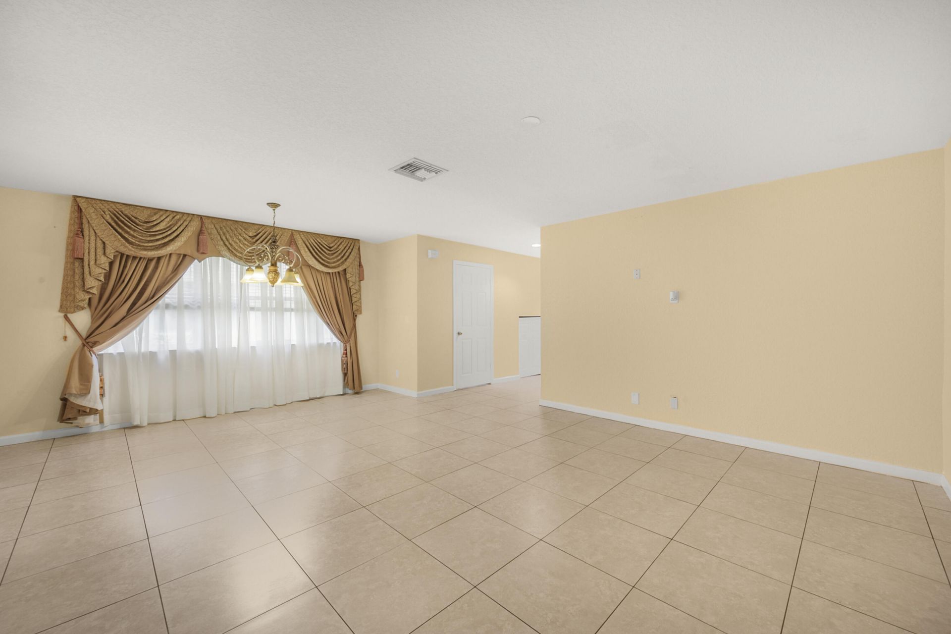 929 Imperial Lake Road, Lake Belvedere Estates, FL 33413 Photo