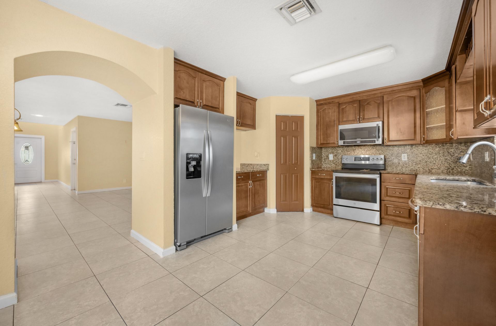 929 Imperial Lake Road, Lake Belvedere Estates, FL 33413 Photo
