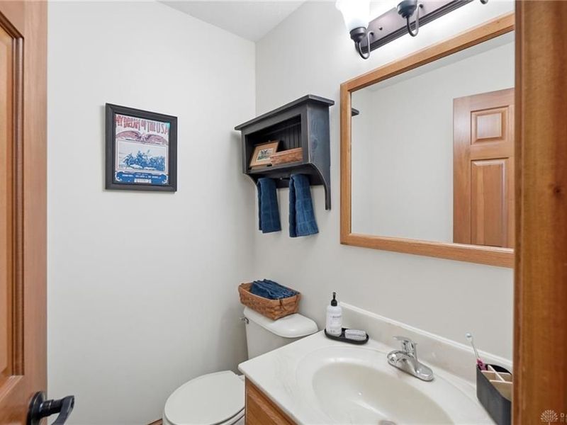 656 Gardenview Circle, Lima, OH 45801 Photo 18