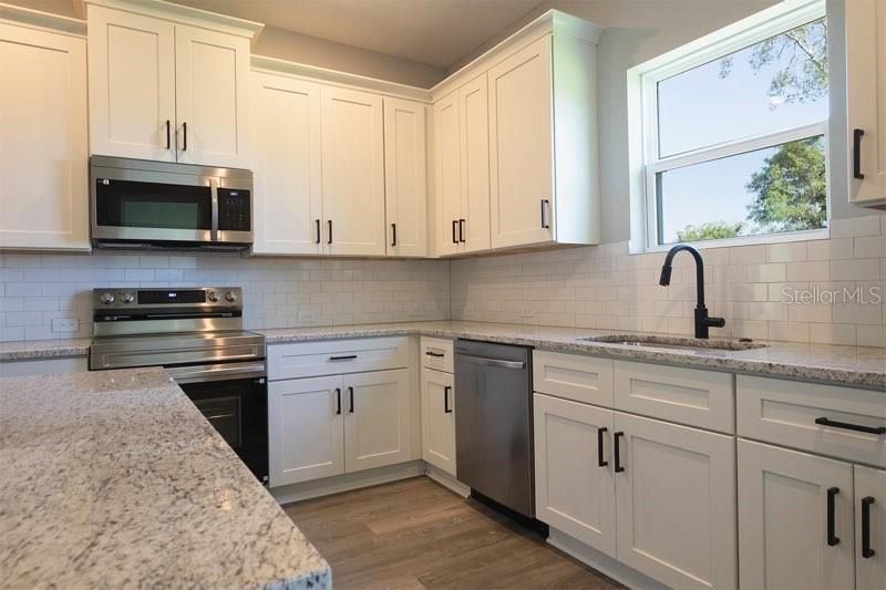 2028 SW 153 Loop , Ocala, FL 34473 Photo