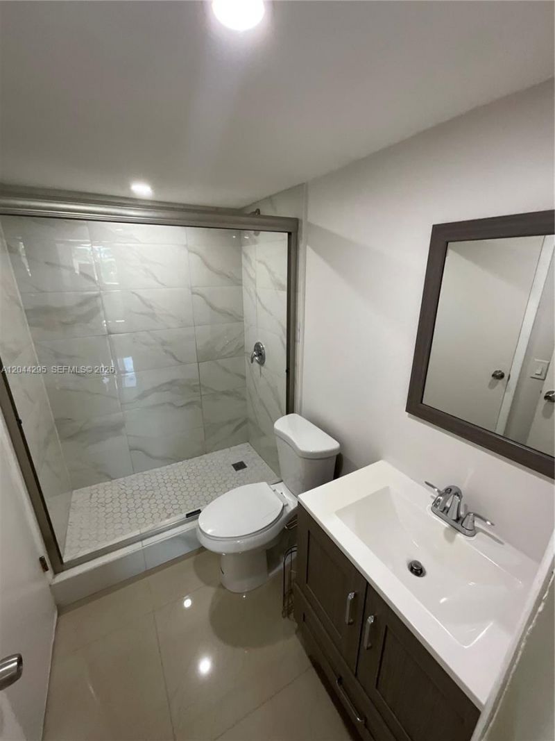 9441 SW 4th St , Unit 214, Miami, FL 33174 Photo