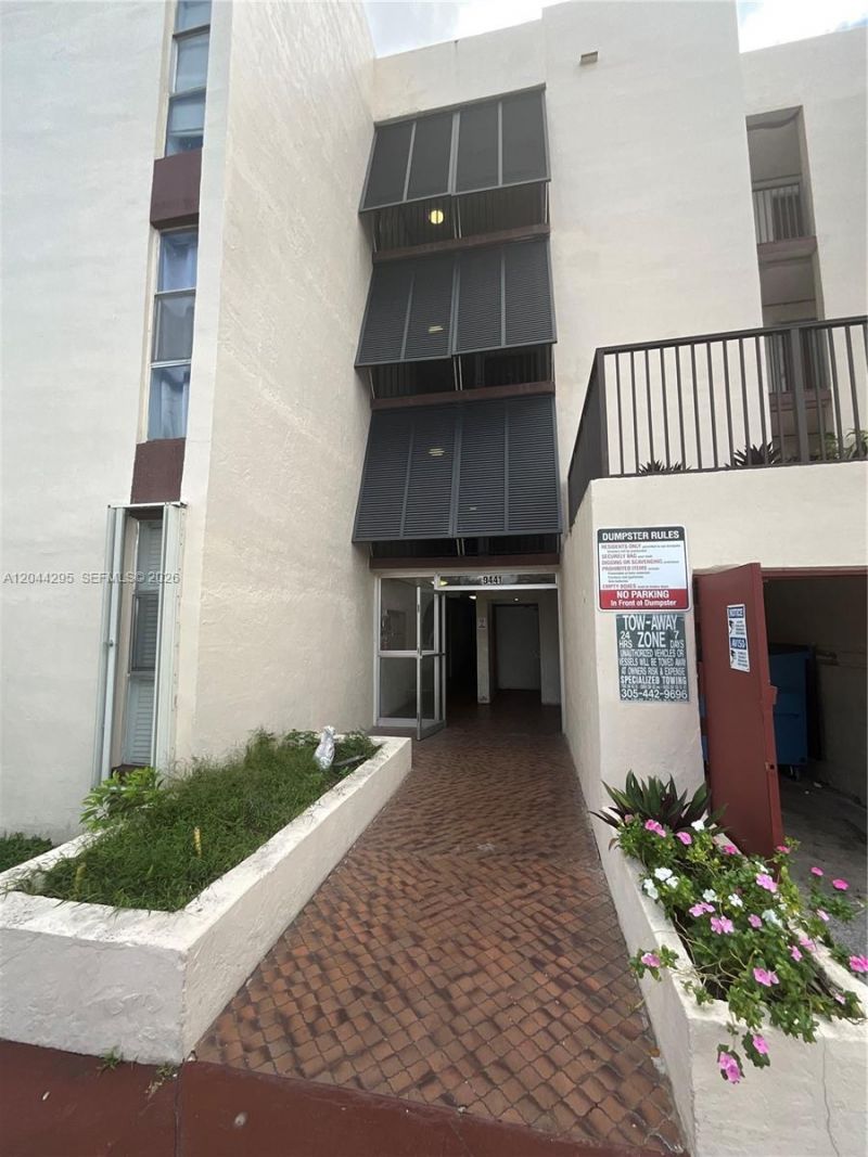9441 SW 4th St , Unit 214, Miami, FL 33174 Photo