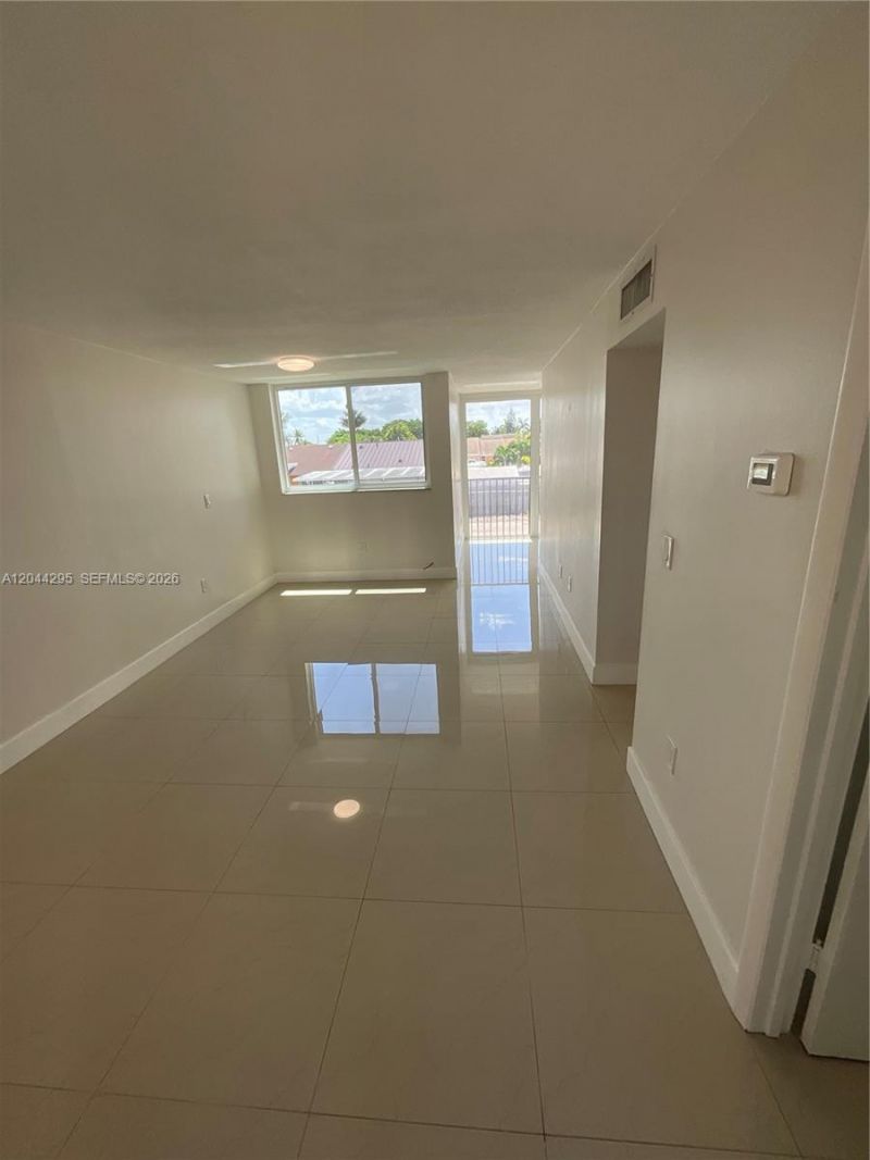 9441 SW 4th St , Unit 214, Miami, FL 33174 Photo