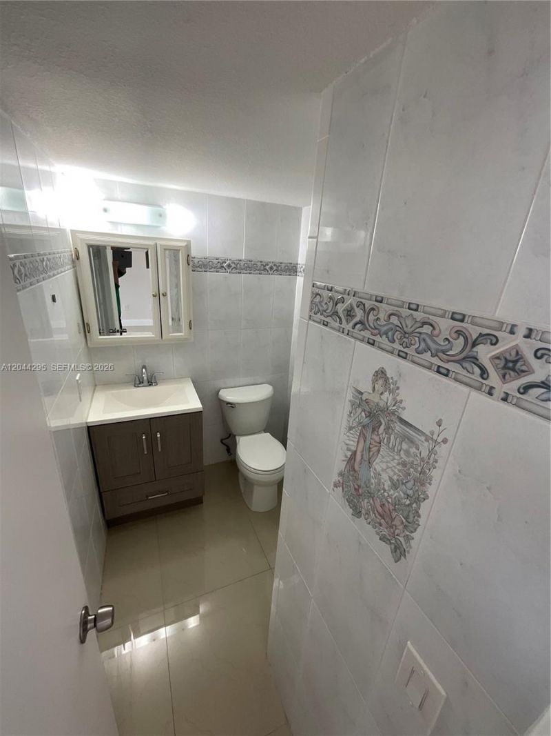 9441 SW 4th St , Unit 214, Miami, FL 33174 Photo