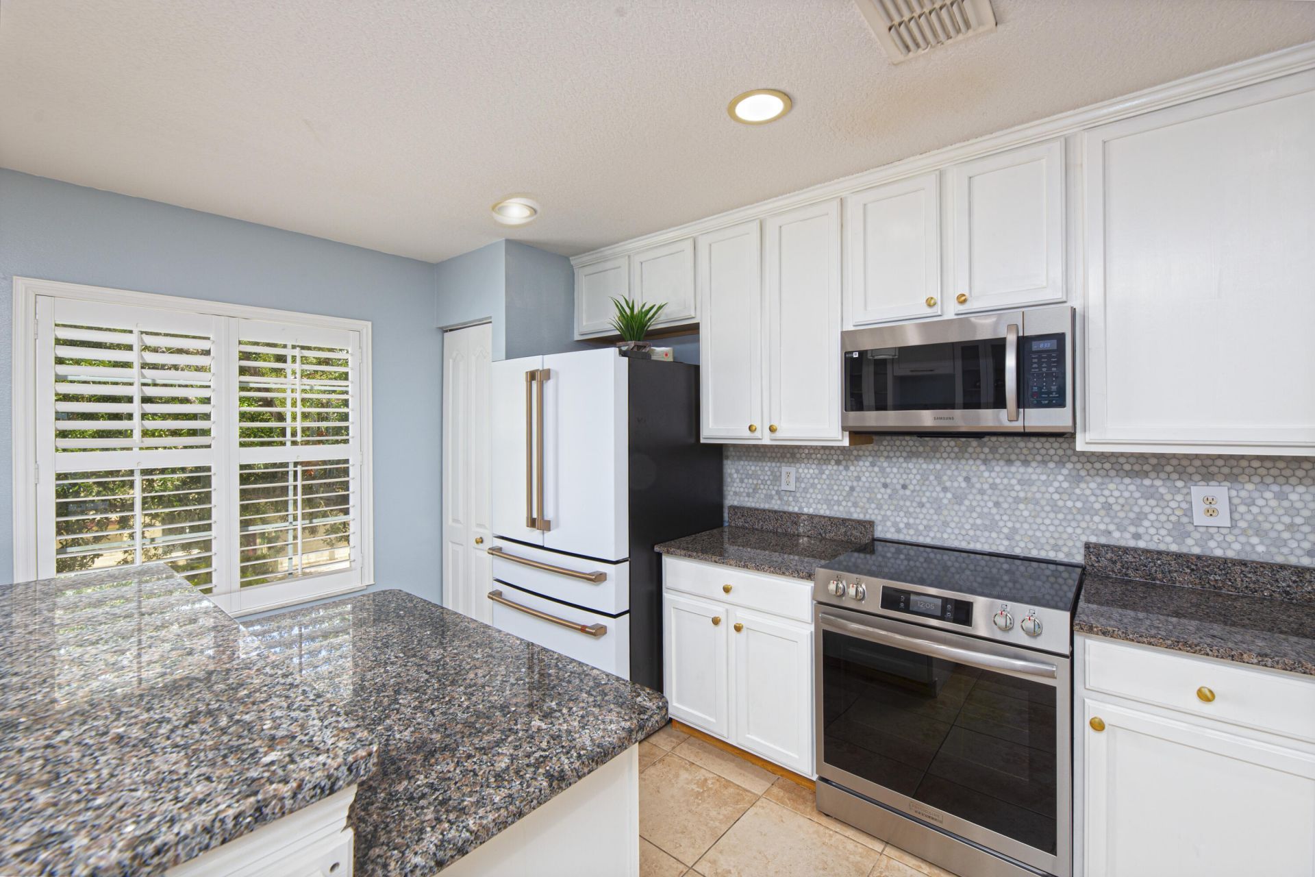 1890 SE Interlachen Drive, Port Saint Lucie, FL 34952 Photo