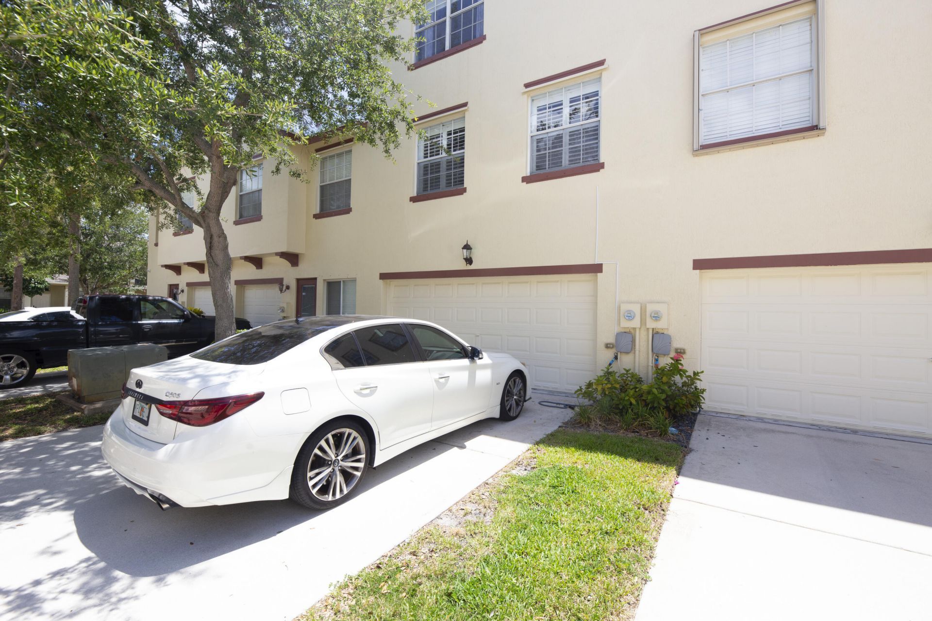 1890 SE Interlachen Drive, Port Saint Lucie, FL 34952 Photo