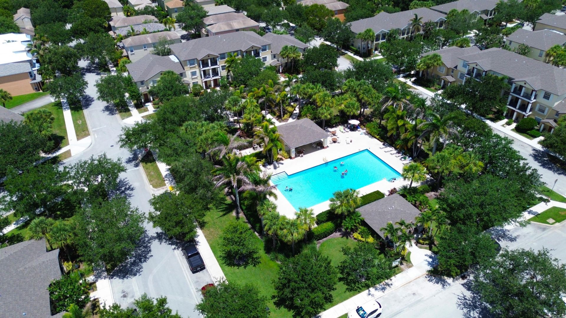 1890 SE Interlachen Drive, Port Saint Lucie, FL 34952 Photo