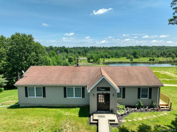 75 Eastern Parkway , Germantown, NY 12526