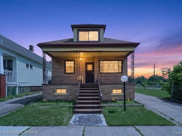 13814 Newbern Street, Detroit, MI 48212