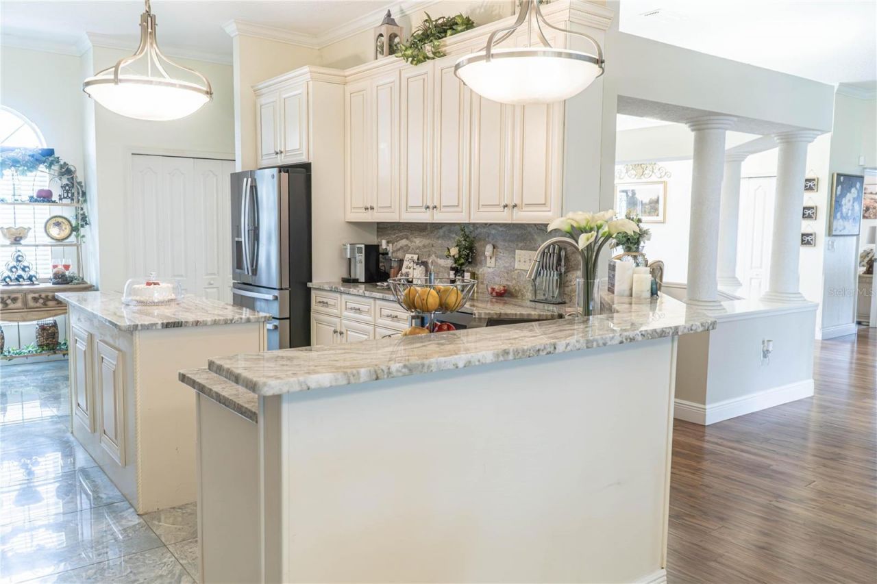 37180 County Road 452, Grand Island, FL 32735 Photo