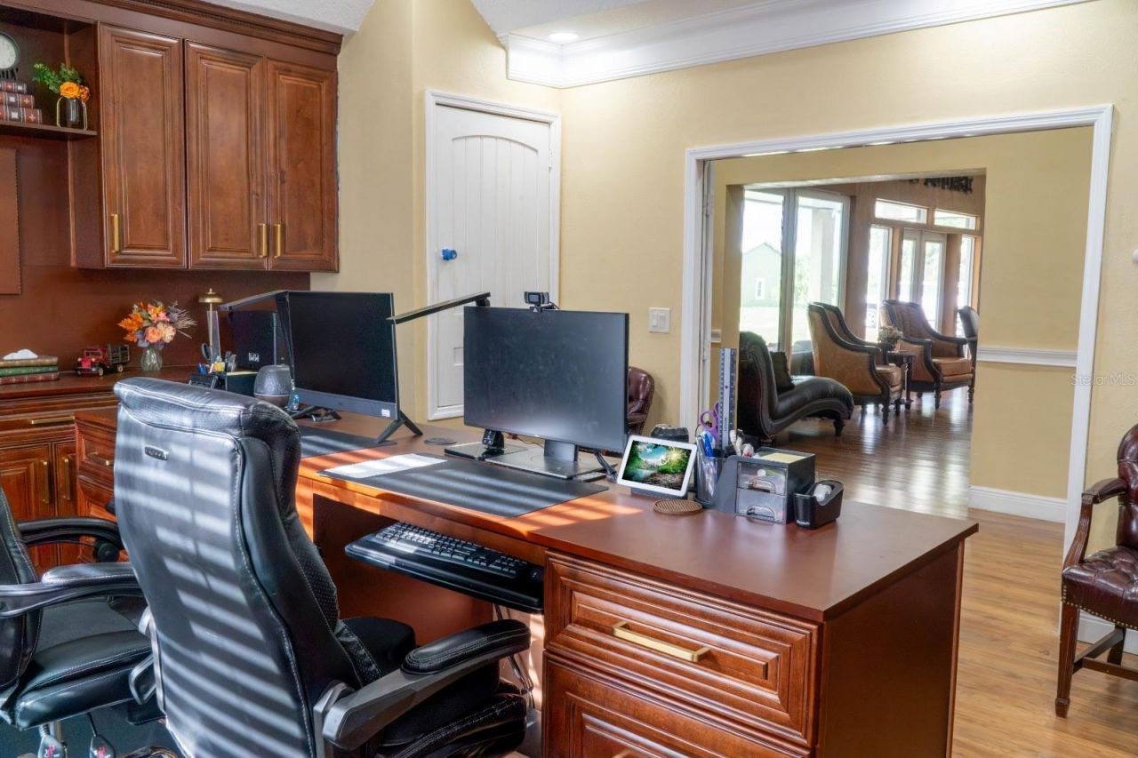 37180 County Road 452, Grand Island, FL 32735 Photo