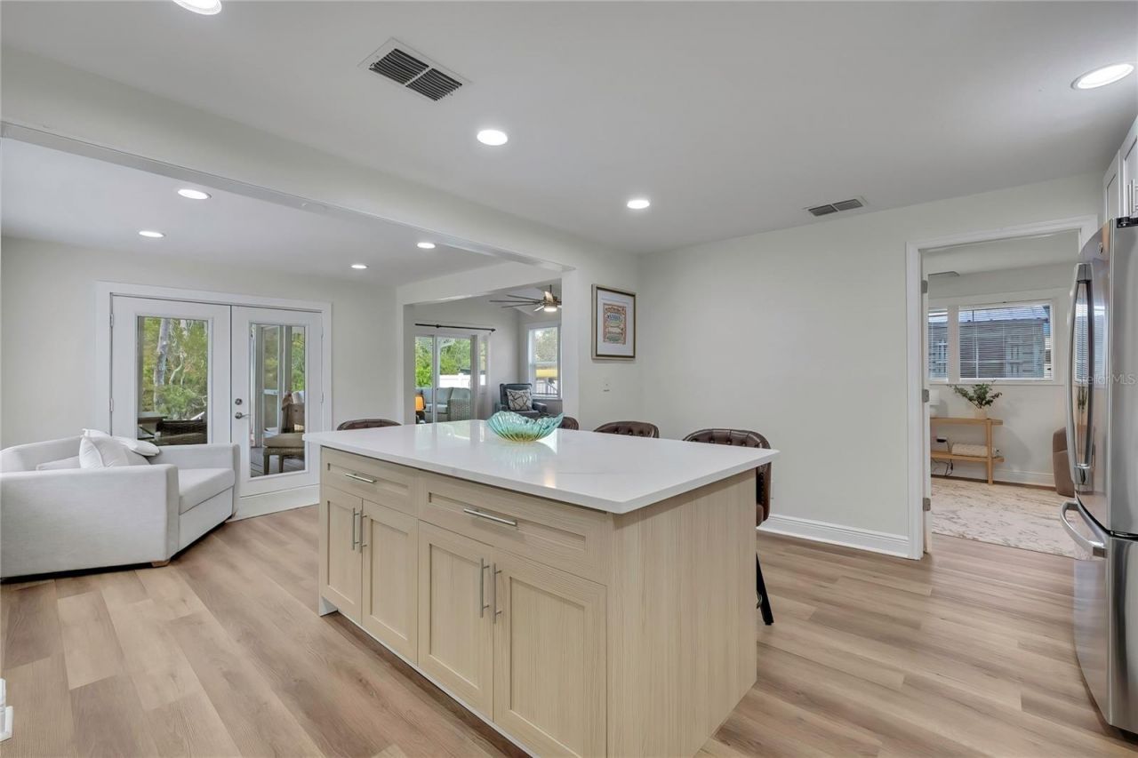 6080 Waverly Road , Weeki Wachee, FL 34607 Photo