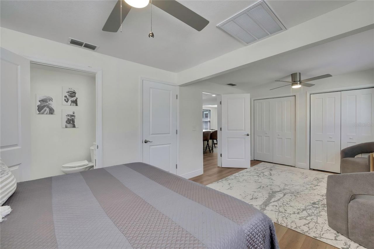6080 Waverly Road , Weeki Wachee, FL 34607 Photo