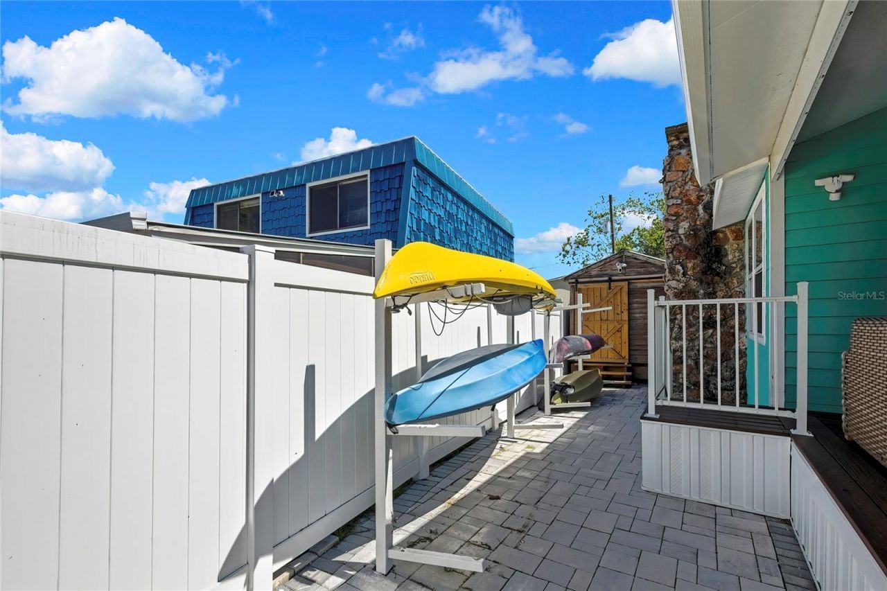6080 Waverly Road , Weeki Wachee, FL 34607 Photo