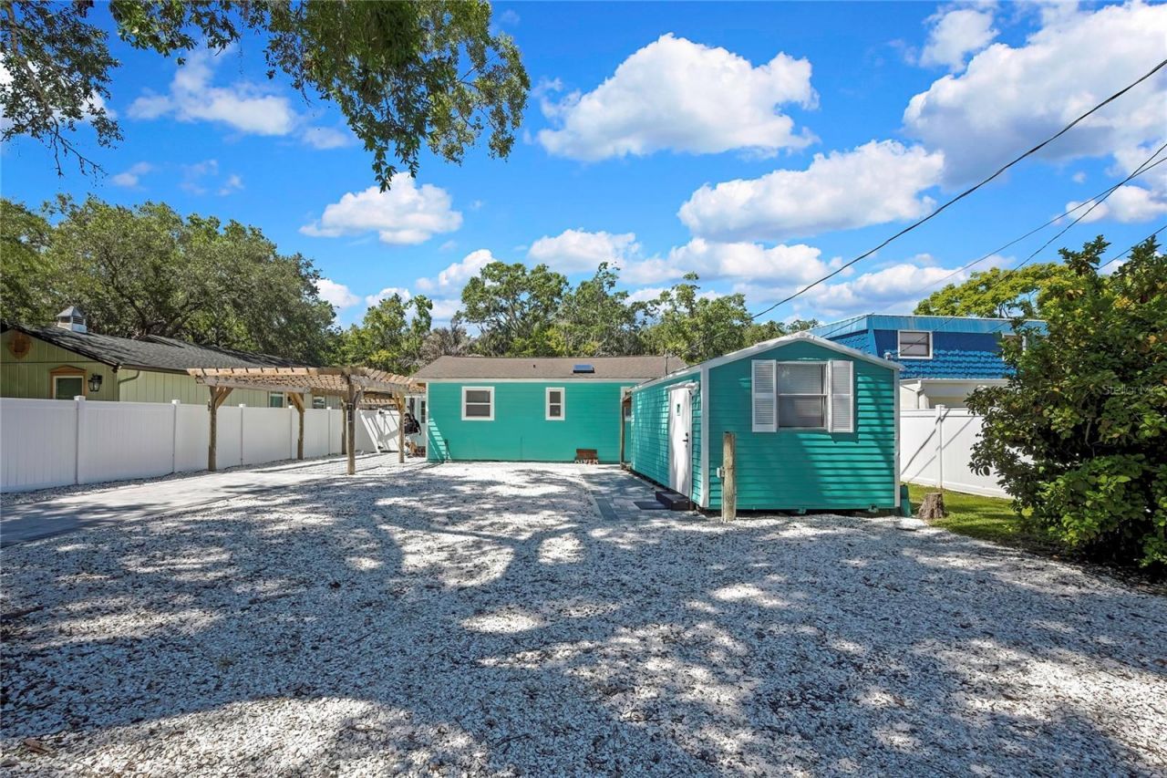 6080 Waverly Road , Weeki Wachee, FL 34607 Photo
