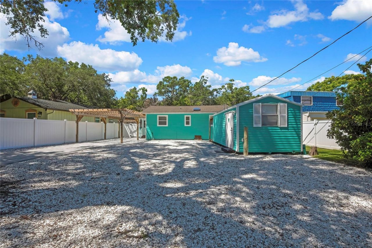 6080 Waverly Road , Weeki Wachee, FL 34607 Photo