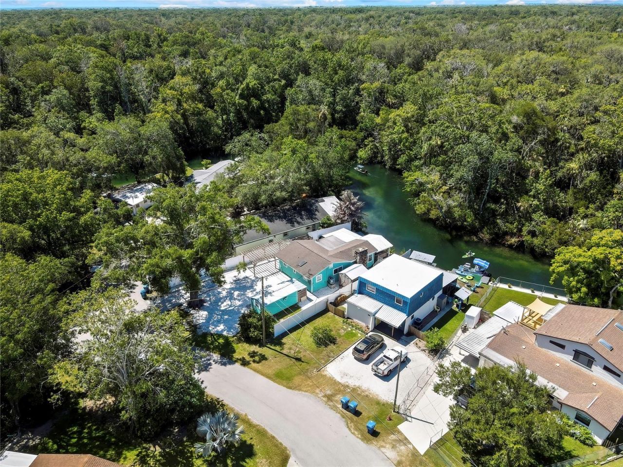 6080 Waverly Road , Weeki Wachee, FL 34607 Photo