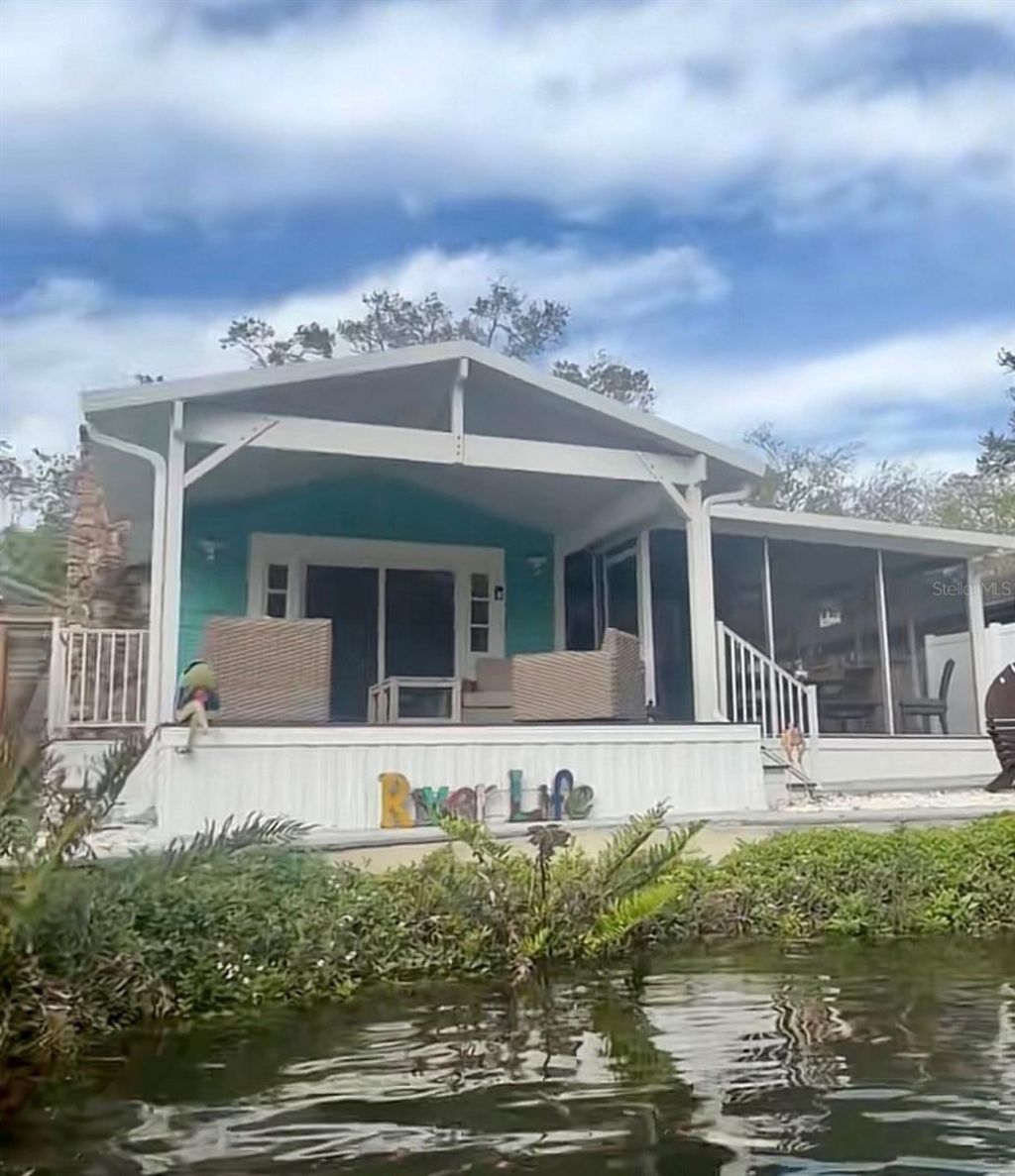 6080 Waverly Road , Weeki Wachee, FL 34607 Photo