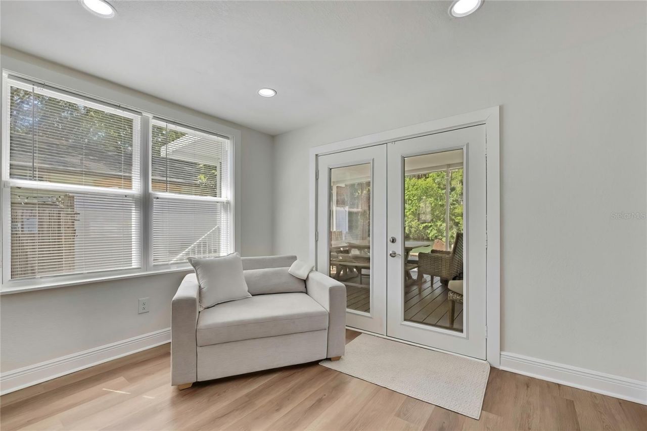 6080 Waverly Road , Weeki Wachee, FL 34607 Photo