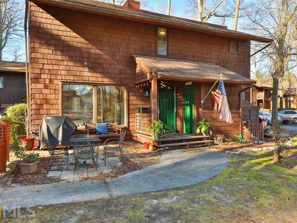 13 Northlake Drive, Unit 13, Peachtree City, GA 30269