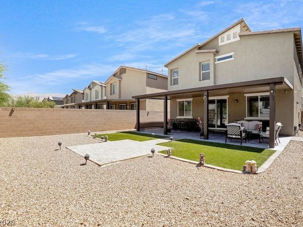 7645 Rosebark Cliffs Street, North Las Vegas, NV 89084