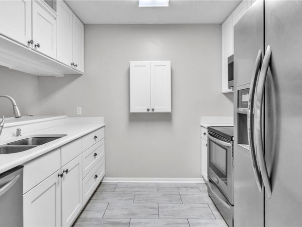 21 Plantation Drive, Unit 205, Vero Beach, FL 32966