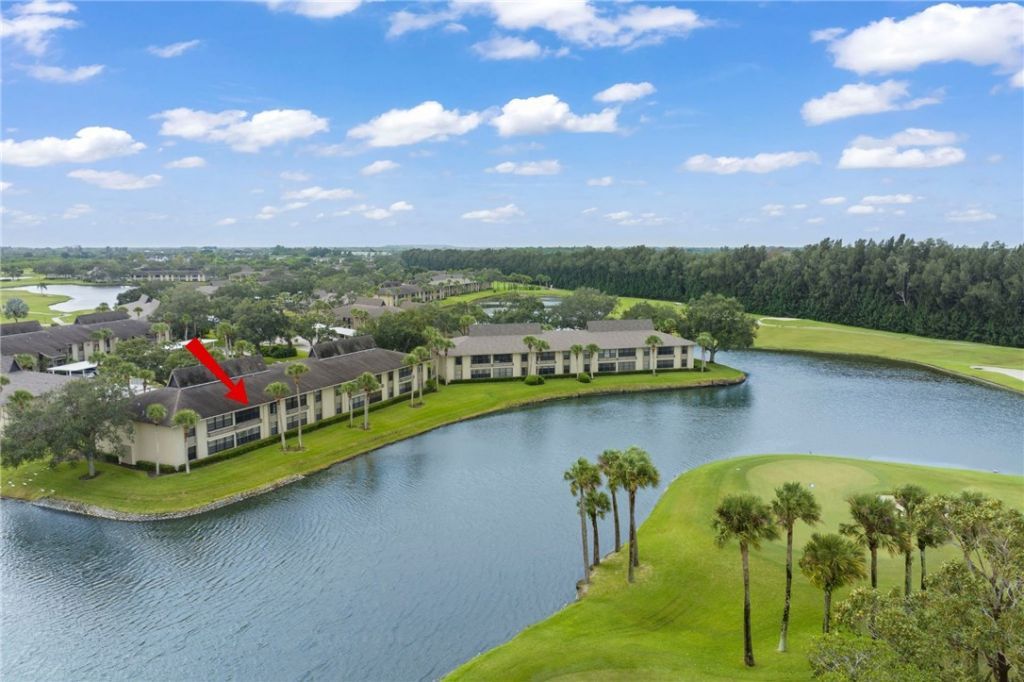 21 Plantation Drive, Unit 205, Vero Beach, FL 32966 Photo