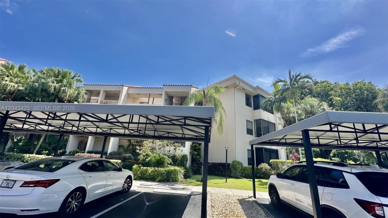 7472 La Paz Blvd , Unit 301, Boca Raton, FL 33433 Photo