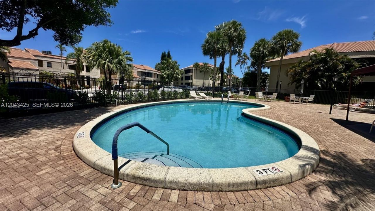 7472 La Paz Blvd , Unit 301, Boca Raton, FL 33433 Photo
