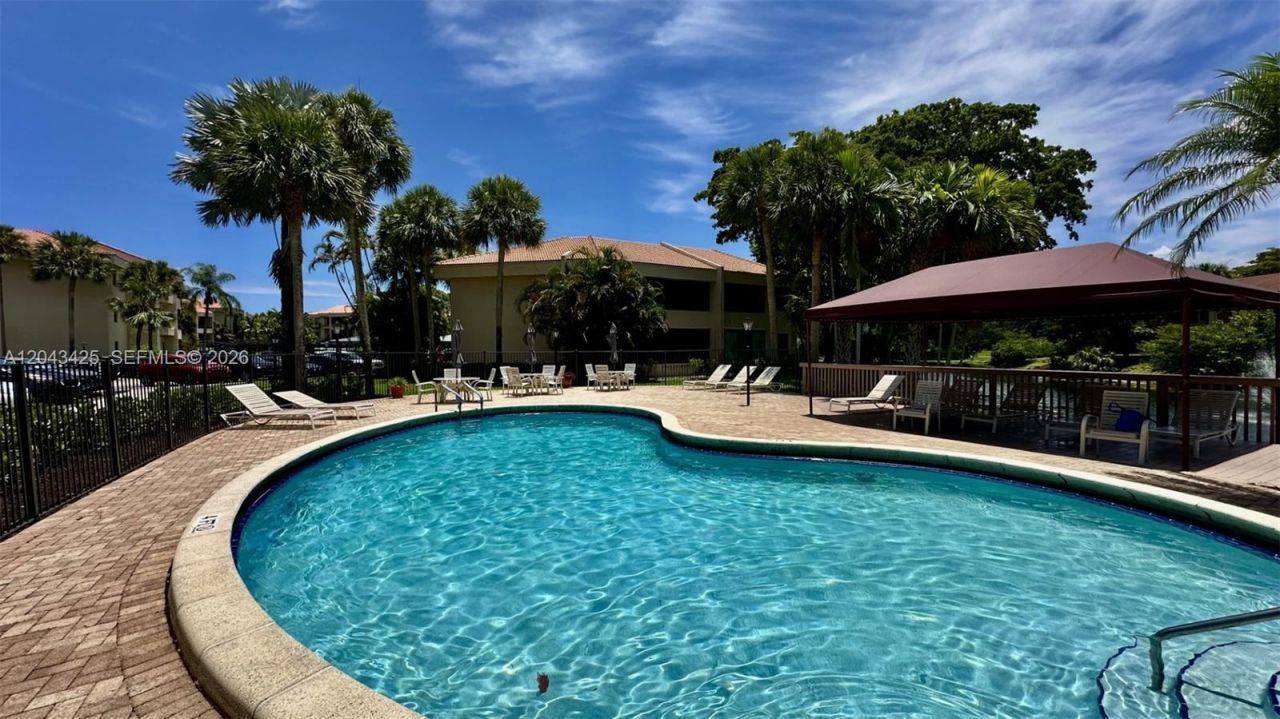 7472 La Paz Blvd , Unit 301, Boca Raton, FL 33433 Photo