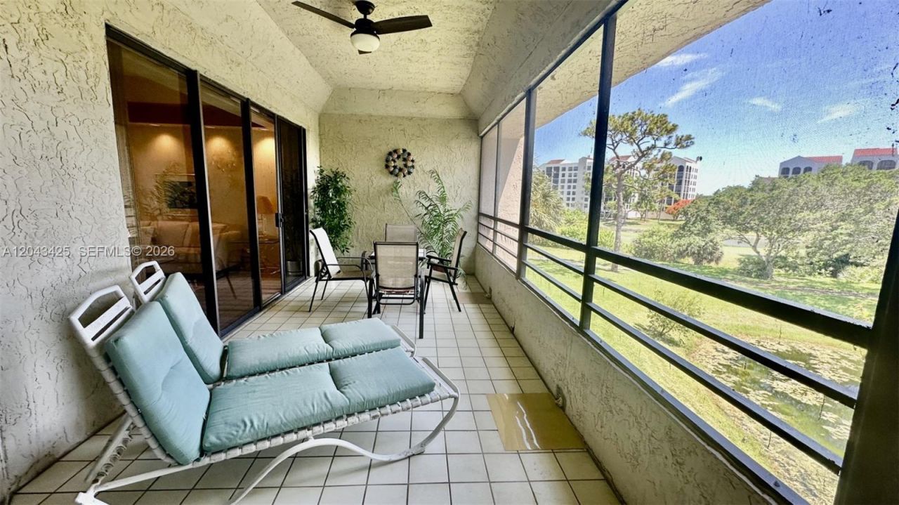 7472 La Paz Blvd , Unit 301, Boca Raton, FL 33433 Photo