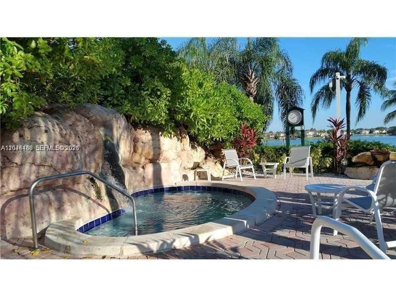 10700 NW 66th St , Unit 204, Doral, FL 33178 Photo