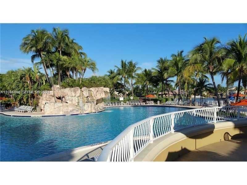 10700 NW 66th St , Unit 204, Doral, FL 33178 Photo