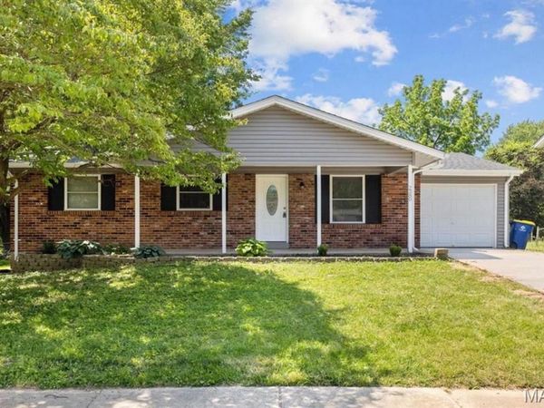 2380 Wharton Court, Florissant, MO 63031
