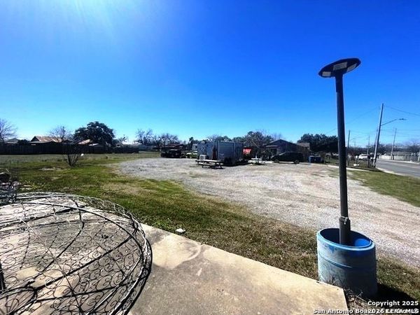 2122 E SouthCross Blvd 1, San Antonio, TX 78223
