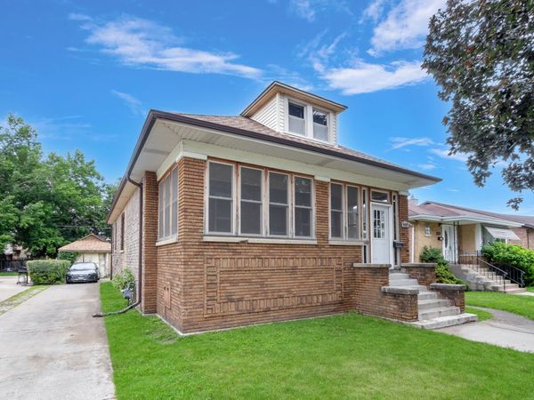 9419 S 54th Avenue , Oak Lawn, IL 60453