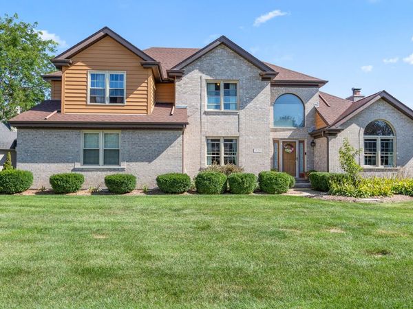 21203 Old North Church Road , Frankfort, IL 60423