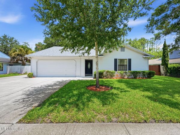 5261 HOOF PRINT Drive N, Jacksonville, FL 32257