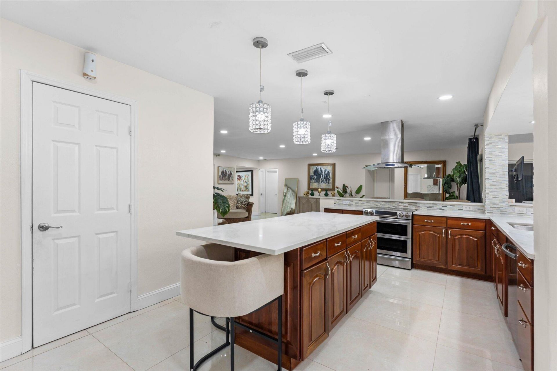 8951 SW 51st Place, Cooper City, FL 33328 Photo