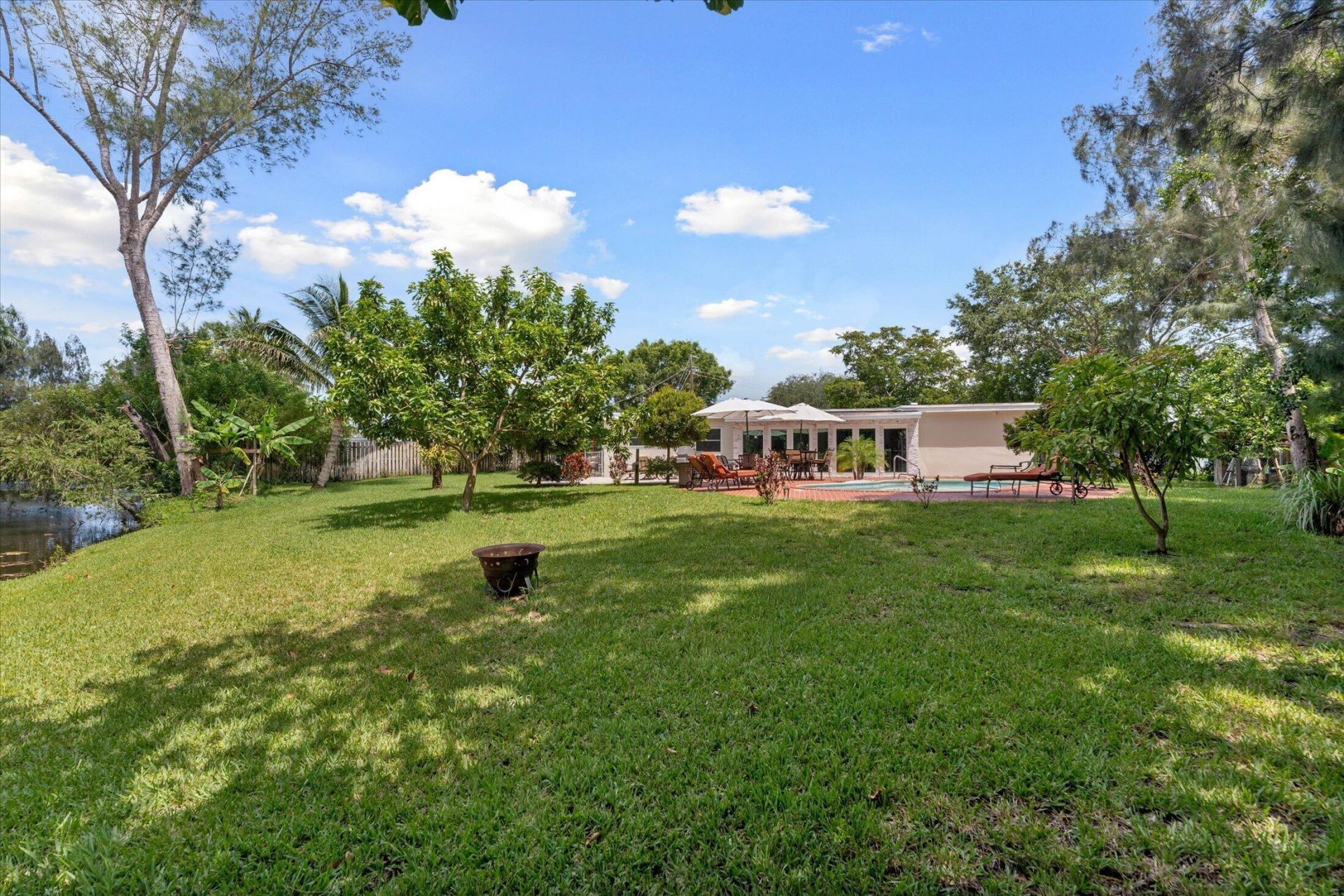 8951 SW 51st Place, Cooper City, FL 33328 Photo