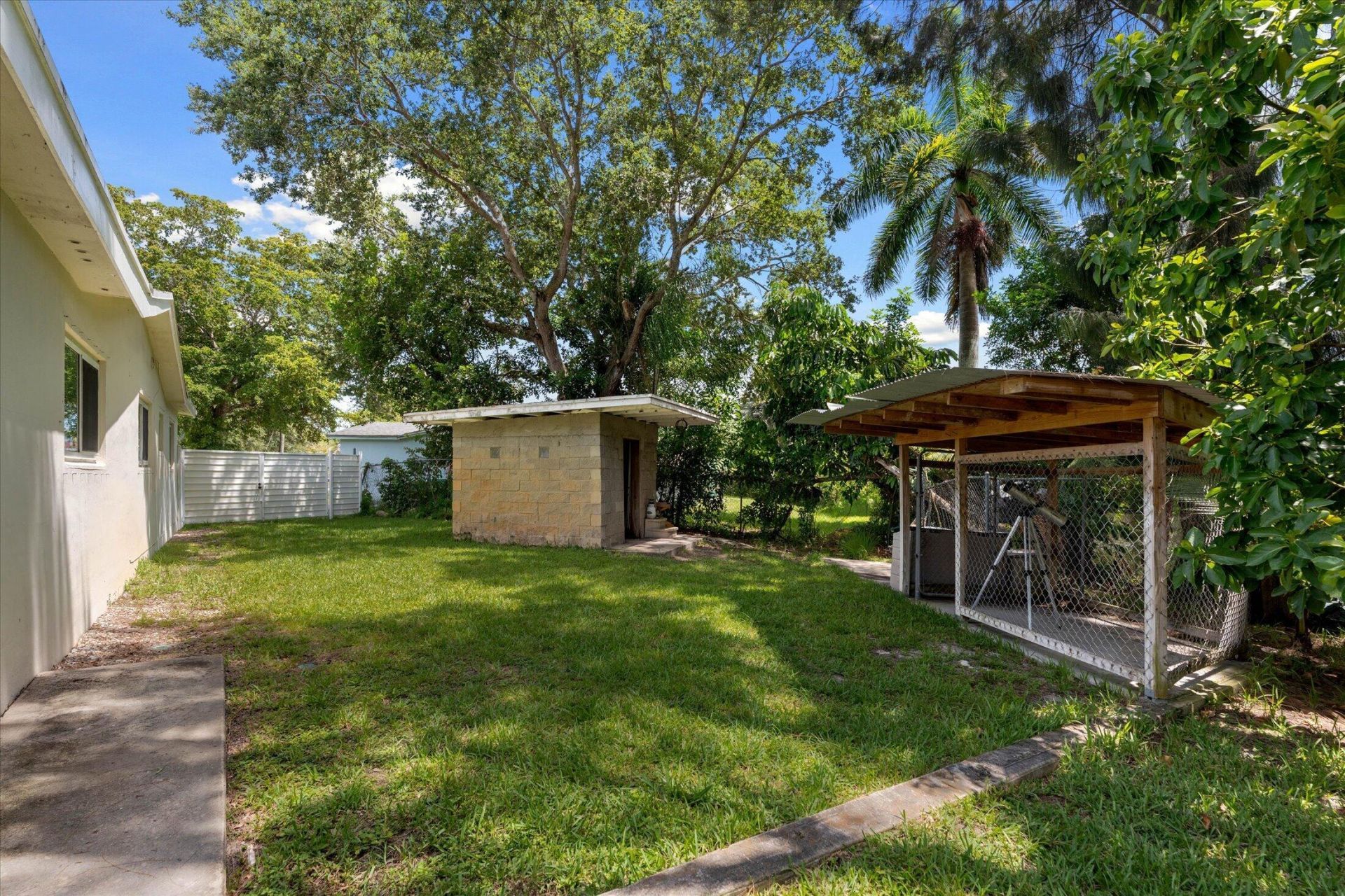 8951 SW 51st Place, Cooper City, FL 33328 Photo