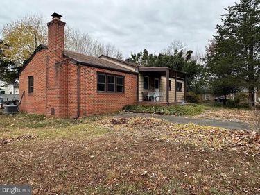601 MADISON STREET , HERNDON, VA 20170