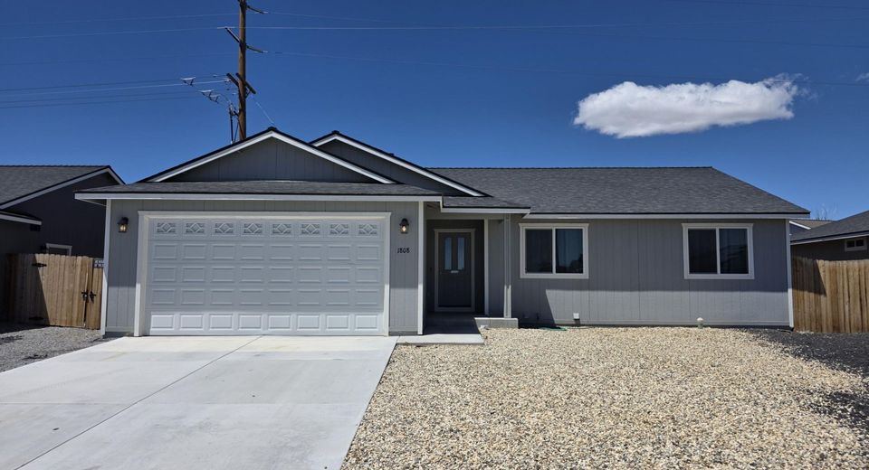 1808 Fort Sutter Boulevard, Fernley, NV 89408 Photo
