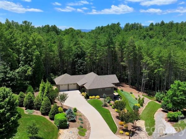 5515 Cedar Cove Way, Lenoir, NC 28645