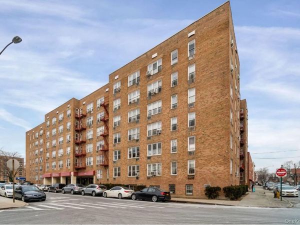 59-21 Calloway Street , Unit 4T, Corona, NY 11368